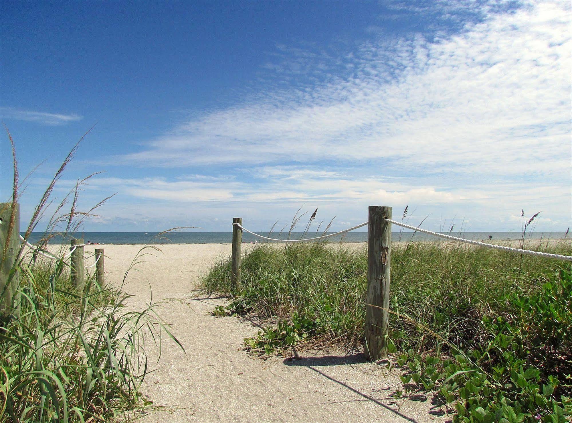 Royal Inn Beach Hutchinson Island Fort Pierce Exterior foto